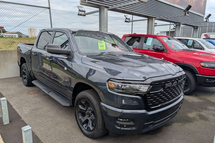 2026 RAM 1500 Express Black Edition Hurricane SO