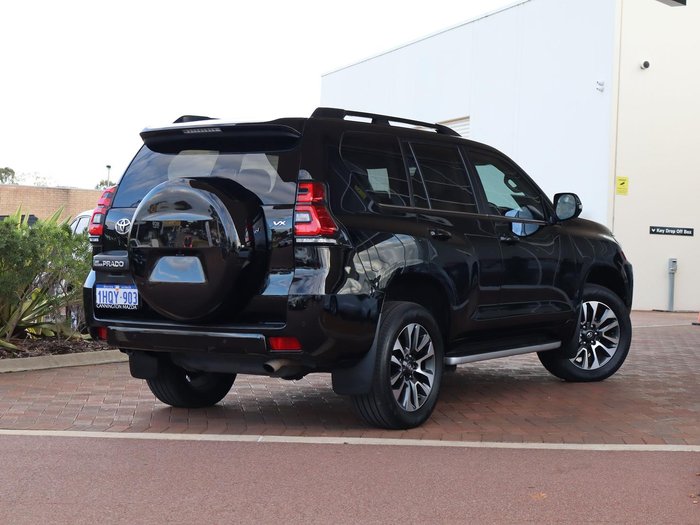 2022 Toyota Landcruiser Prado VX
