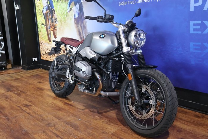 2022 BMW Motorrad R NINE T /5 Grey