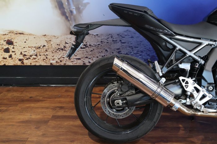 2023 Suzuki 2023 Suzuki 800cc GSX-8S Sports 776CC Black