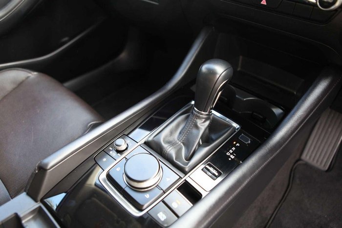 2023 Mazda 3 G20 Touring