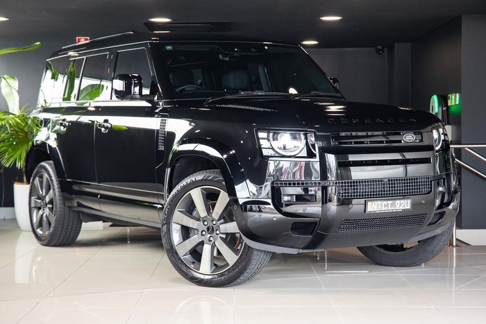 2026 Land Rover Defender 110 P425 X-Dynamic HSE