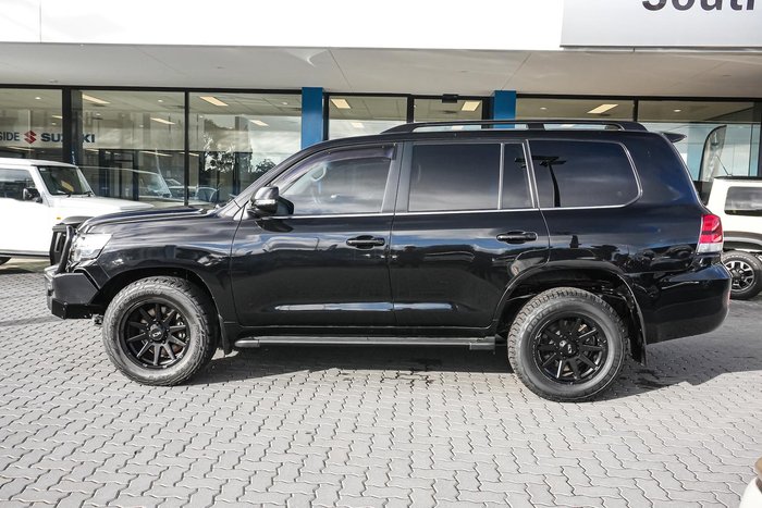 2017 Toyota Landcruiser VX