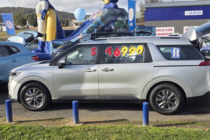 2022 KIA CARNIVAL S
