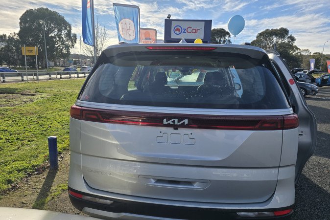 2022 KIA CARNIVAL S