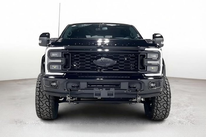 2025 Ford F450 Platinum