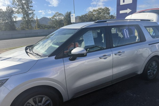 2022 KIA CARNIVAL S