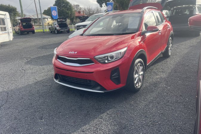 2024 KIA STONIC S