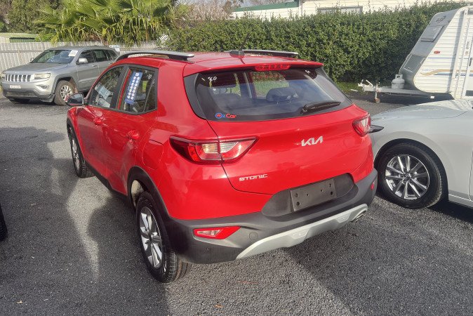 2024 KIA STONIC S