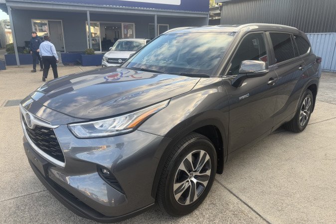 2024 TOYOTA KLUGER