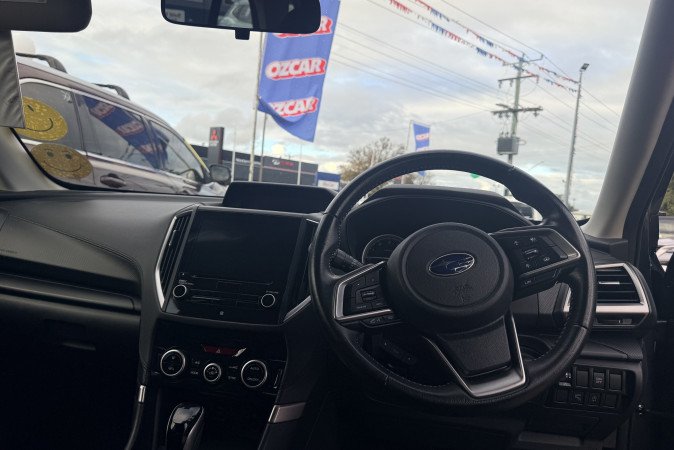 2023 SUBARU FORESTER 2.5i (AWD)