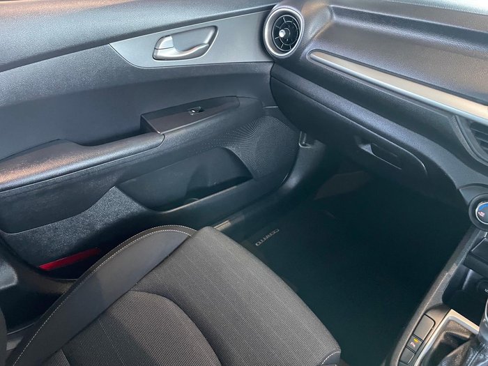 2020 Kia Cerato Sport