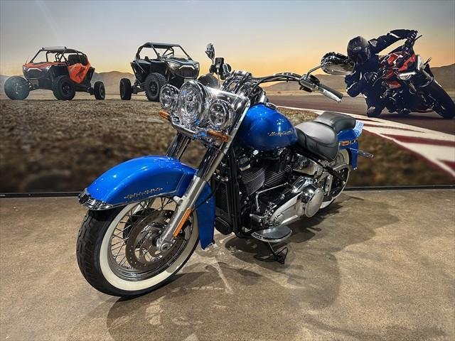 2018 Harley-Davidson Deluxe 107 (FLDE)