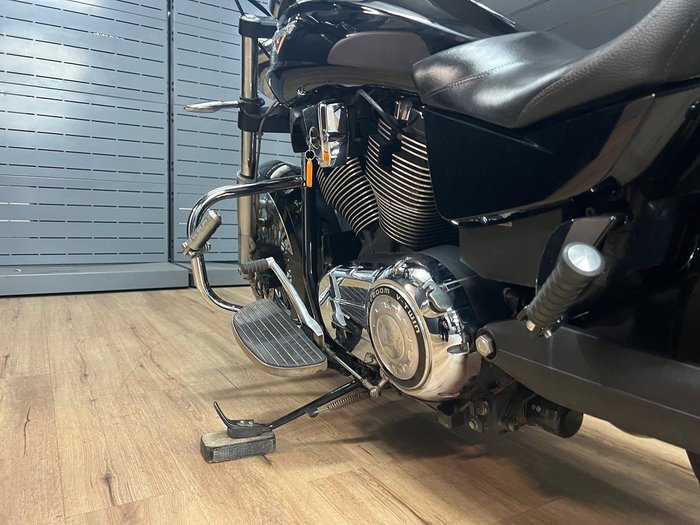 2016 VICTORY BOARDWALK Black