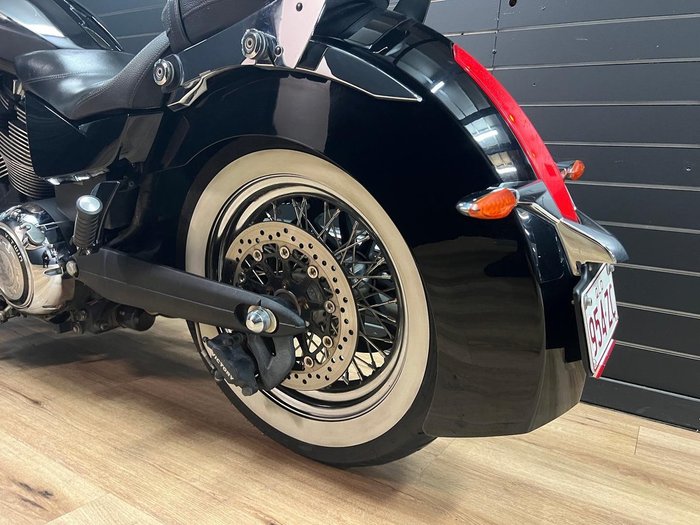2016 VICTORY BOARDWALK Black