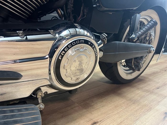 2016 VICTORY BOARDWALK Black