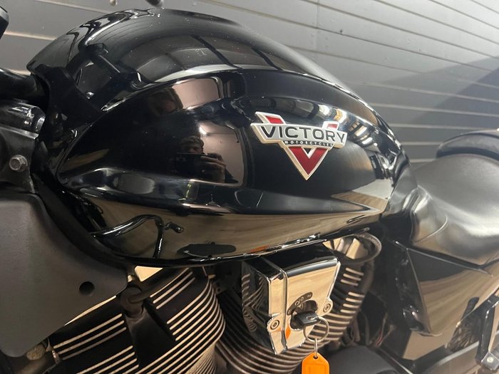 2016 VICTORY BOARDWALK Black