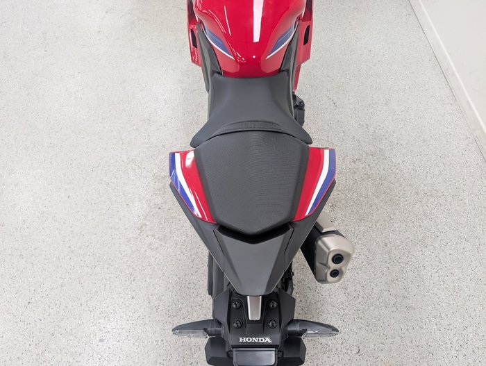 2026 Honda CBR500RA (ABS) LAMS Red