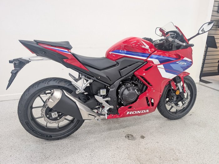 2026 Honda CBR500RA (ABS) LAMS Red
