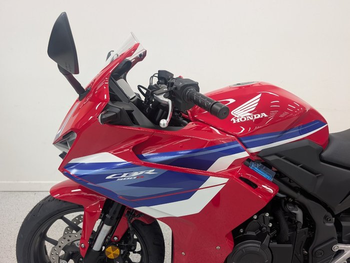 2026 Honda CBR500RA (ABS) LAMS Red