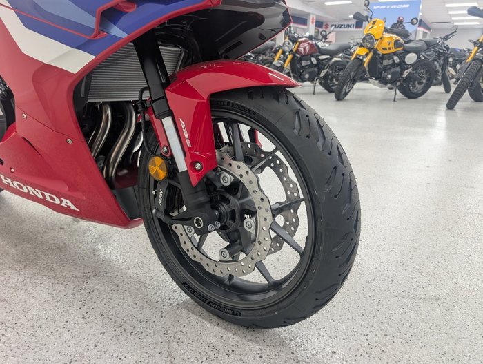 2026 Honda CBR500RA (ABS) LAMS Red