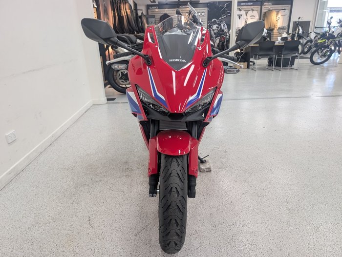 2026 Honda CBR500RA (ABS) LAMS Red