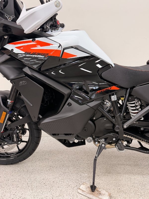 2026 Ktm 2026 KTM 1390CC SUPER ADVENTURE S Black