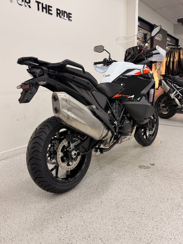 2026 Ktm 2026 KTM 1390CC SUPER ADVENTURE S Black