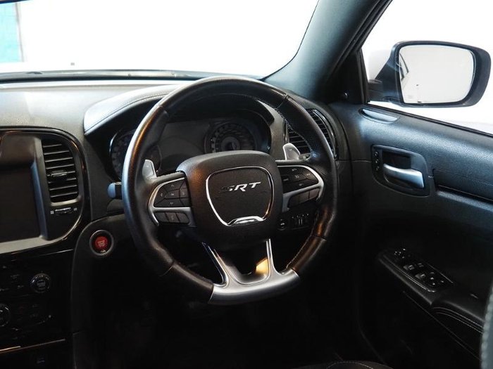 2019 Chrysler 300 SRT Core