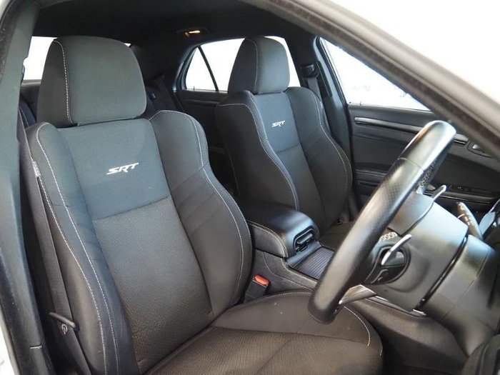 2019 Chrysler 300 SRT Core