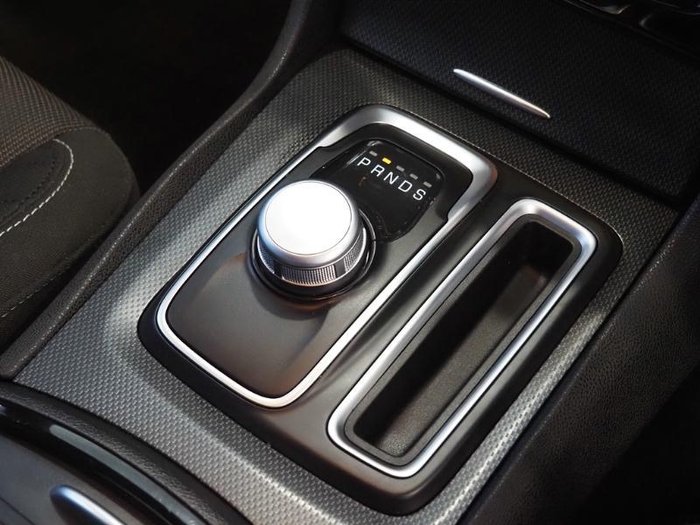2019 Chrysler 300 SRT Core