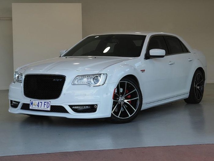 2019 Chrysler 300 SRT Core