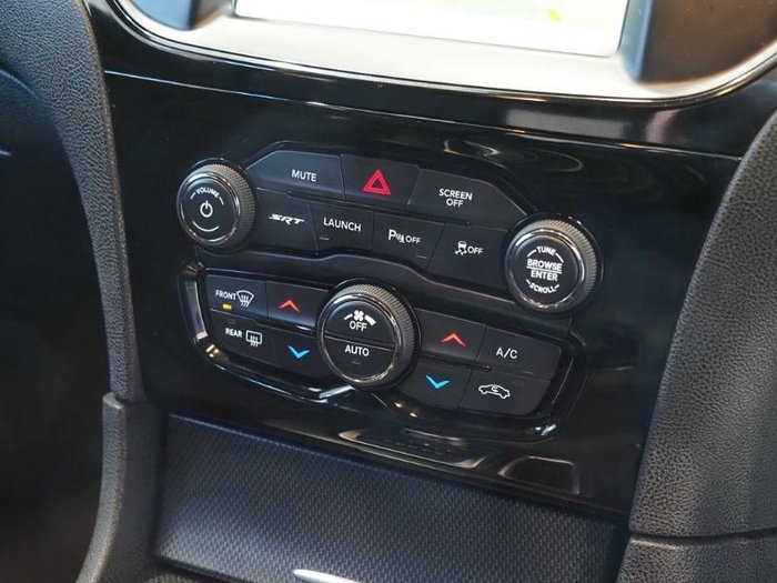 2019 Chrysler 300 SRT Core