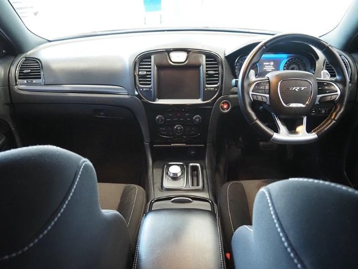 2019 Chrysler 300 SRT Core