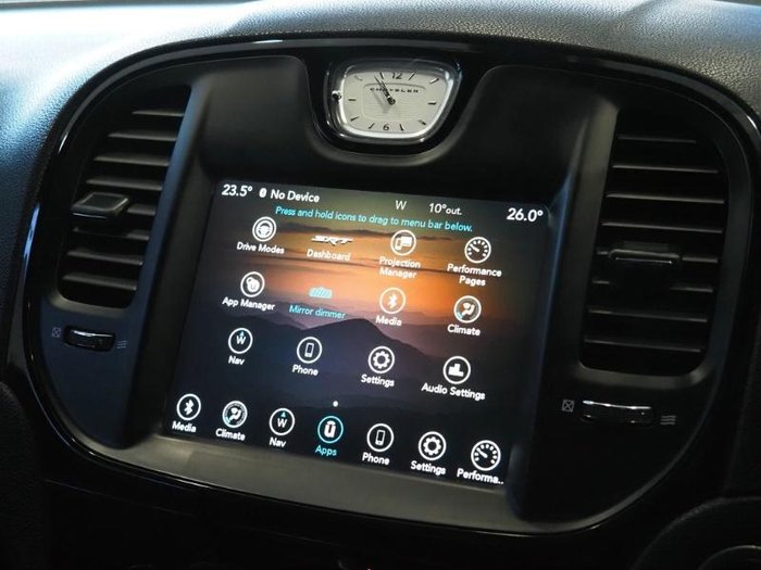 2019 Chrysler 300 SRT Core