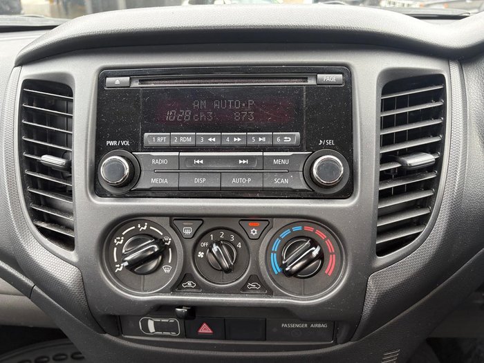 2016 Mitsubishi Triton GLX