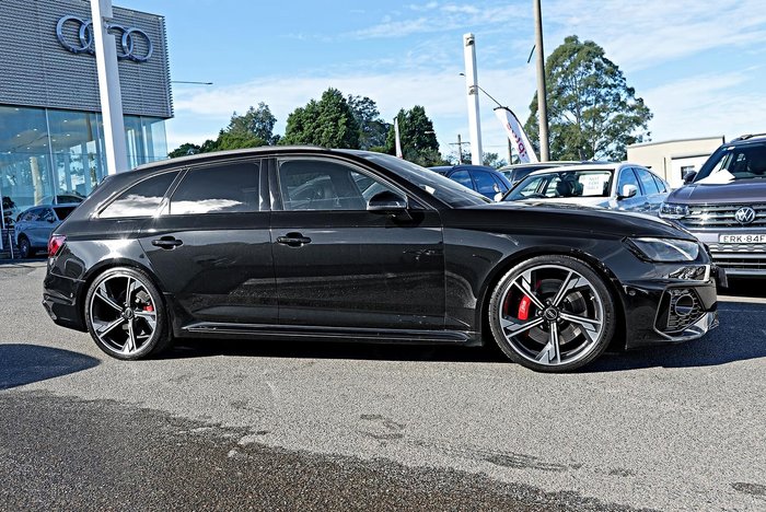 2023 Audi RS4