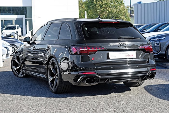 2023 Audi RS4