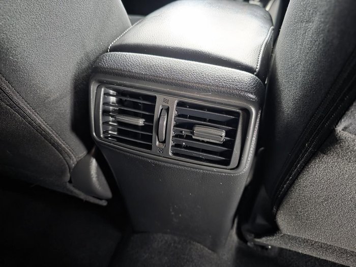 2015 Nissan X-TRAIL ST