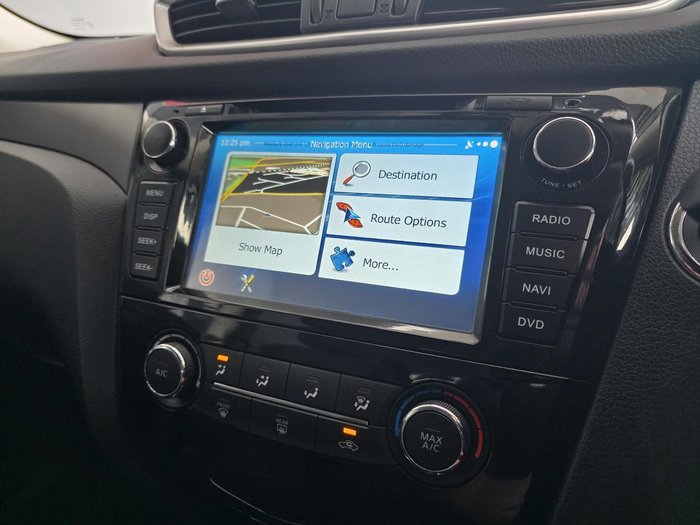 2015 Nissan X-TRAIL ST