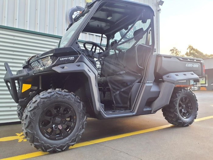 2026 Can-Am Defender XU HD9 Defender Black