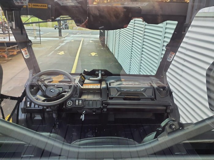 2026 Can-Am Defender XU HD9 Defender Black