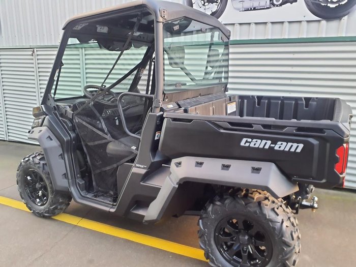 2026 Can-Am Defender XU HD9 Defender Black