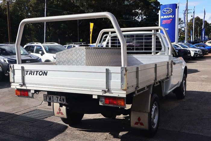 2014 Mitsubishi Triton GL