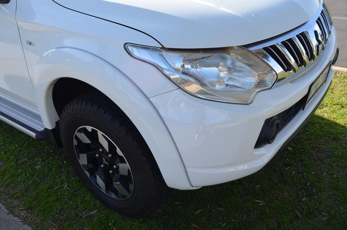 2016 Mitsubishi Triton GLX
