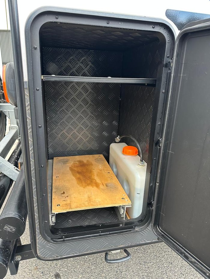 2020 Red Centre Newell 206 rear door caravan
