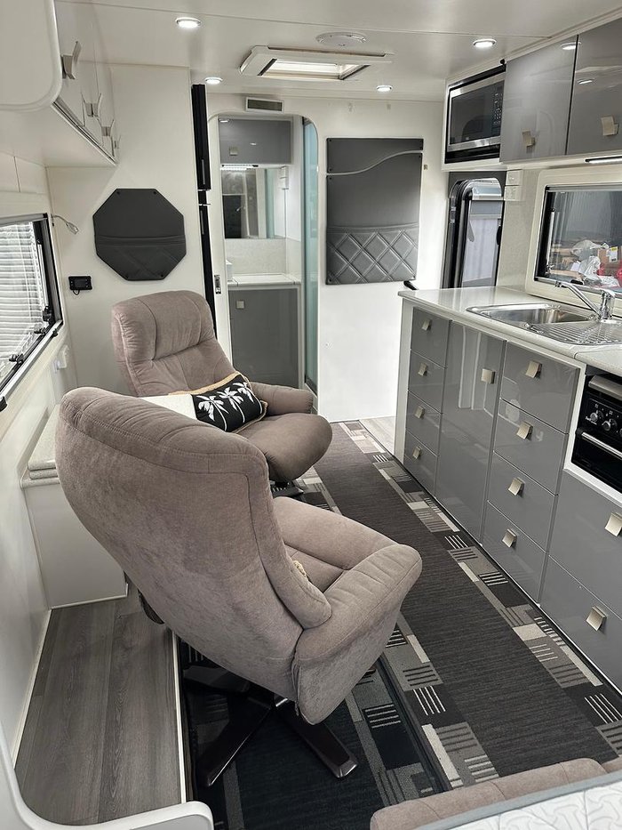 2020 Red Centre Newell 206 rear door caravan