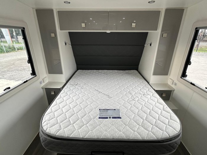 2020 Red Centre Newell 206 rear door caravan