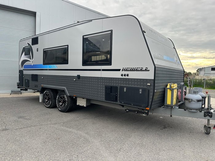 2020 Red Centre Newell 206 rear door caravan