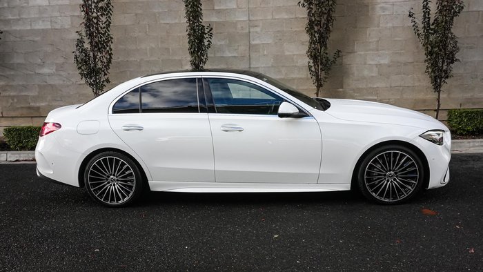2022 Mercedes-Benz C-Class C300